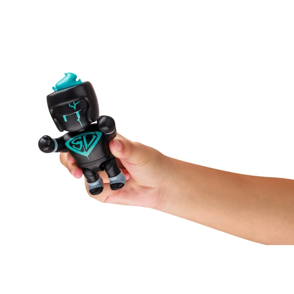 STUMBLE GUYS MYTHIC 1 ACTION FIGURES 11.5 cm & CODE FOR THE APP - 5 DESIGNS