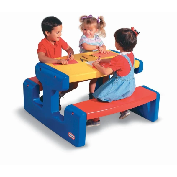 LITTLE TIKES LARGE PIC NIC TABLE