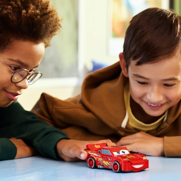 LEGO® SPEED CHAMPIONS ΚΕΡΑΥΝΟΣ ΜΑΚΟΥΙΝ