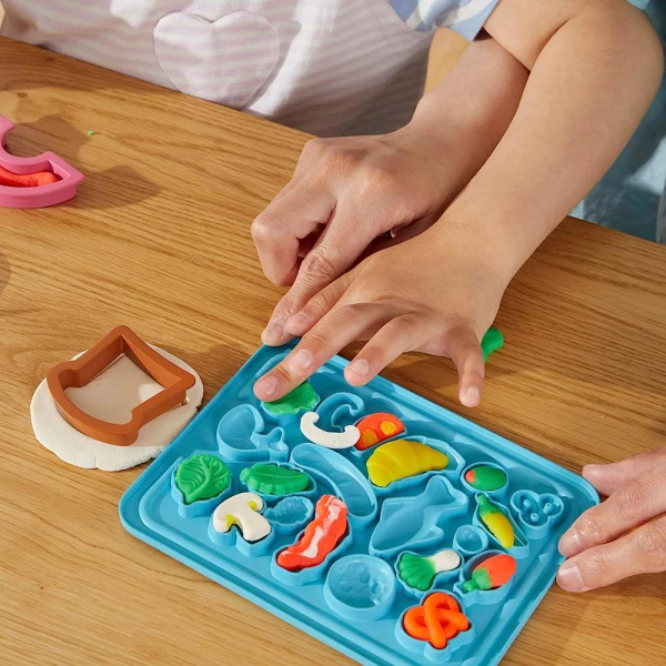 PLAY-DOH LITTLE CHEF STARTER SET