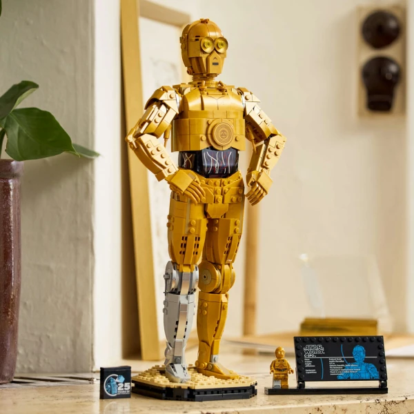 LEGO® STAR WARS™ C-3PO™