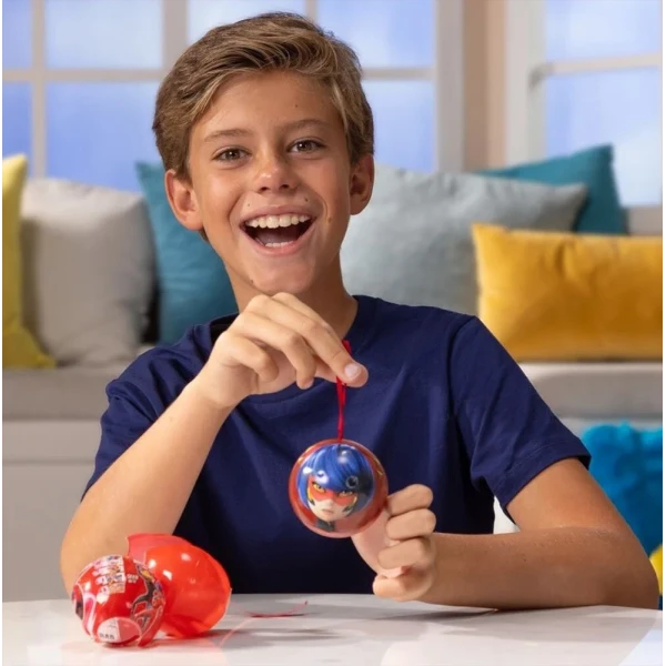 MIRACULOUS MIRABALL WITH SURPRISE PLUSH