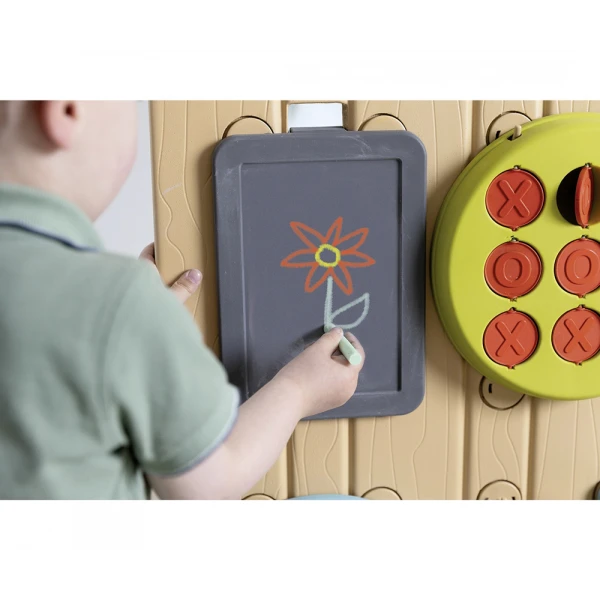 SMOBY LIFE ACTIVITY WALL