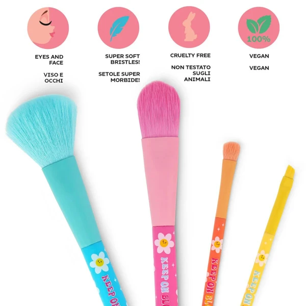 LEGAMI OH MY GLOW - SET OF 4 MAKEUP BRUSHES - DAISY