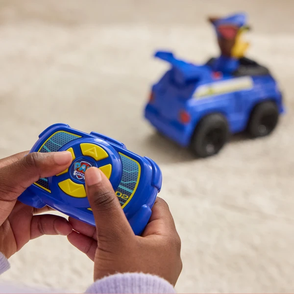 PAW PATROL RC VEHICLE CHASE NEW