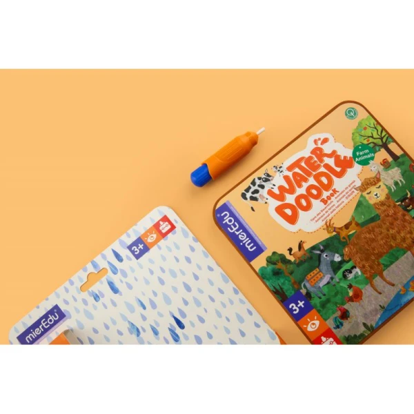 MAGNETIC FARM ANIMALS DOODLE BOOK
