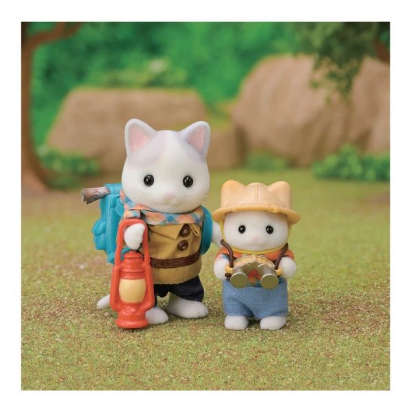 THE SYLVANIAN FAMILIES BABY CASTLE PLAYGROUND