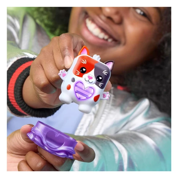 NANO-MALS ELECTRONIC FIDGET PET - PURRNELOPE THE CALICO KITTY