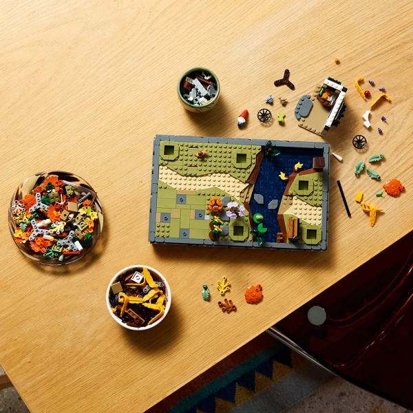 LEGO® ICONS ΦΘΙΝΟΠΩΡΙΝΟΣ ΚΗΠΟΣ ΜΕ ΕΞΟΧΙΚΟ ΣΠΙΤΑΚΙ