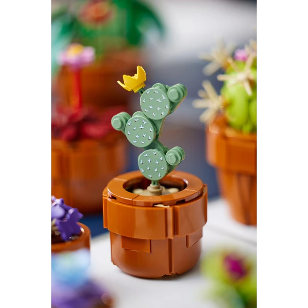 LEGO® BOTANICALS ΜΙΚΡΑ ΦΥΤΑ