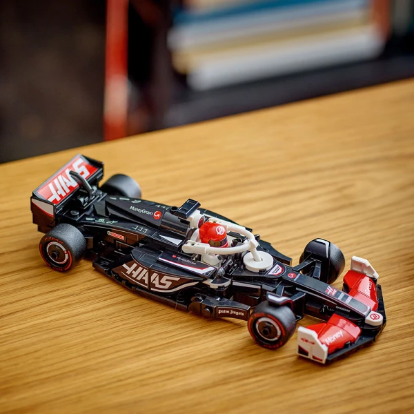 LEGO® SPEED CHAMPIONS MONEYGRAM HAAS F1® TEAM VF-24 RACE CAR