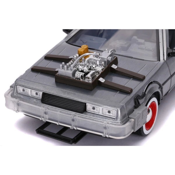 TIME MACHINE - BACK TO THE FUTURE 3 1:24