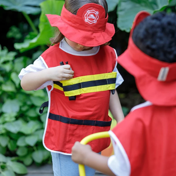 PLAN TOYS ΞΥΛΙΝΟ ΠΑΙΧΝΙΔΙ ΣΕΤ ΠΥΡΟΣΒΕΣΤΗ