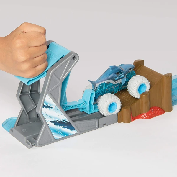 ΠΙΣΤΑ MONSTER JAM ΜΕ ΟΧΗΜΑ 1:64