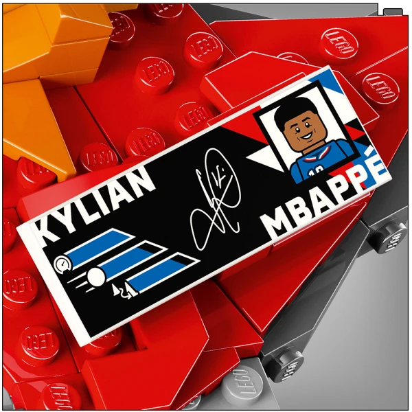 LEGO® EDITIONS SPORTS KYLIAN MBAPPE SOCCER HIGHLIGHTS