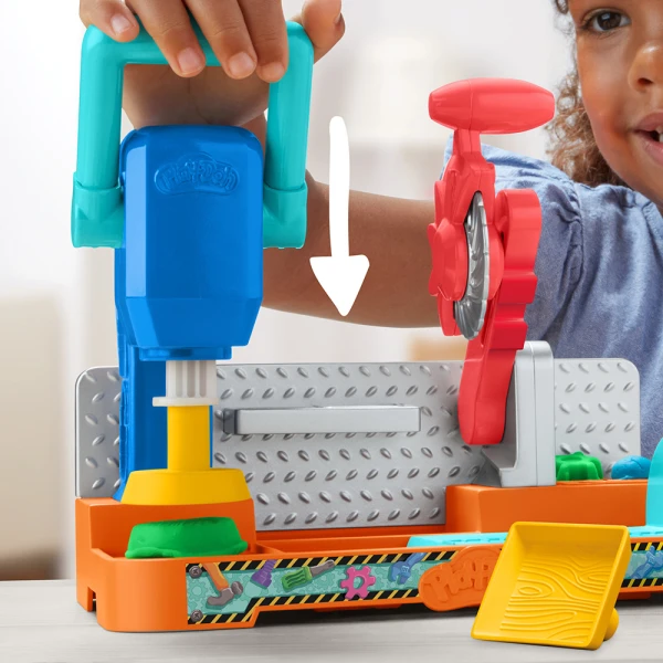 PLAY-DOH STAMP N SAW TOOL BENCH