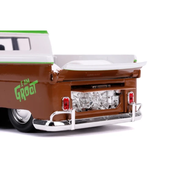 MARVEL GROOT 1963 BUS TRUCK 1:24