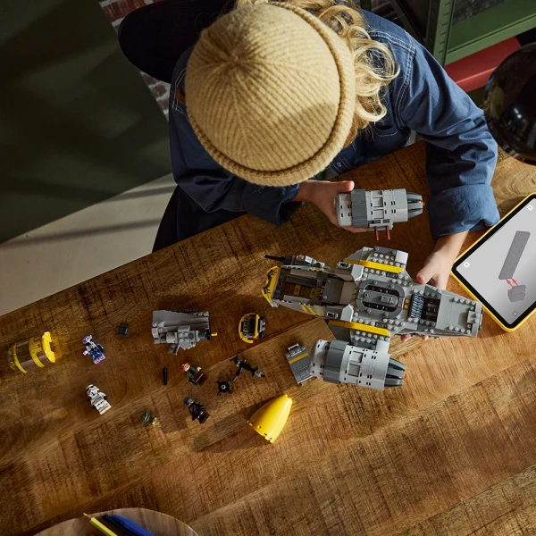 LEGO® STAR WARS™ THE RAZOR CREST™