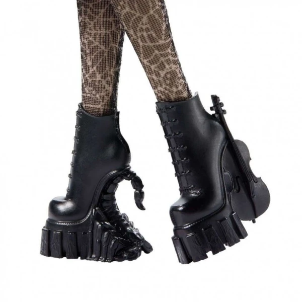 MONSTER HIGH ΣΥΛΛΕΚΤΙΚΗ ΚΟΥΚΛΑ WEDNESDAY SCHOOL OUTFIT