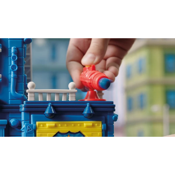 SUPERZINGS PLAYSET POLICE STATION FOR AGES 3+