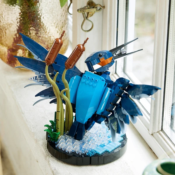 LEGO® ICONS KINGFISHER BIRD