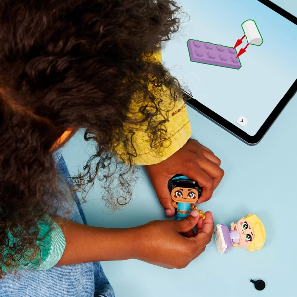 LEGO®  DISNEY PRINCESS MINI JASMINE & RAPUNZEL