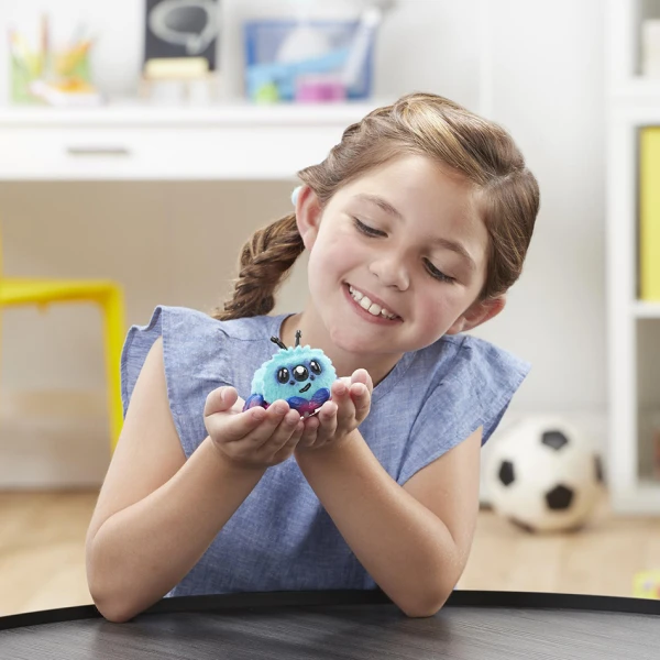 YELLIES SPIDER WITH PERSONALITY - 6 DESIGNS