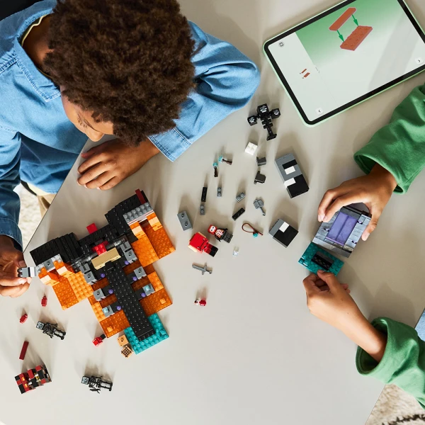 LEGO® MINECRAFT® ΜΑΧΗ ΜΑΡΑΣΜΟΥ