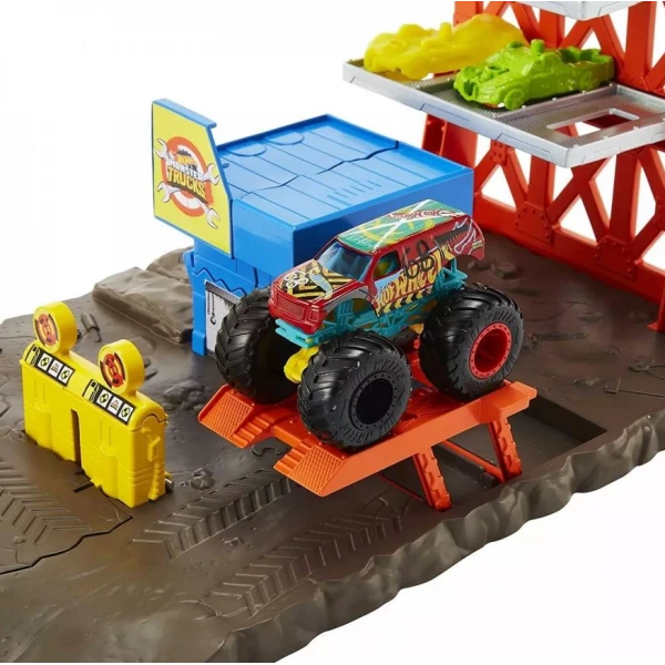 HOT WHEELS MONSTER TRUCKS BLAST STATION