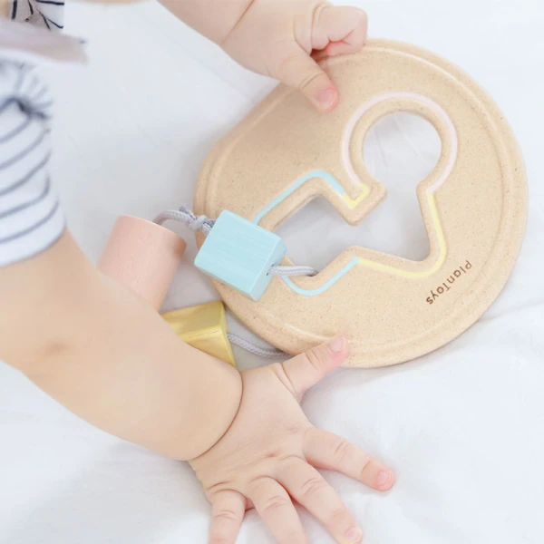 PLAN TOYS ΤΑ ΠΡΩΤΑ ΜΟΥ ΣΧΗΜΑΤΑ
