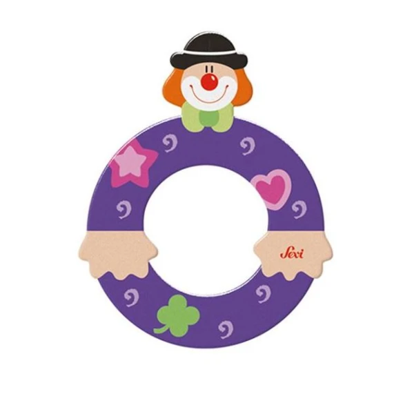 WOODEN LETTER O CLOWN