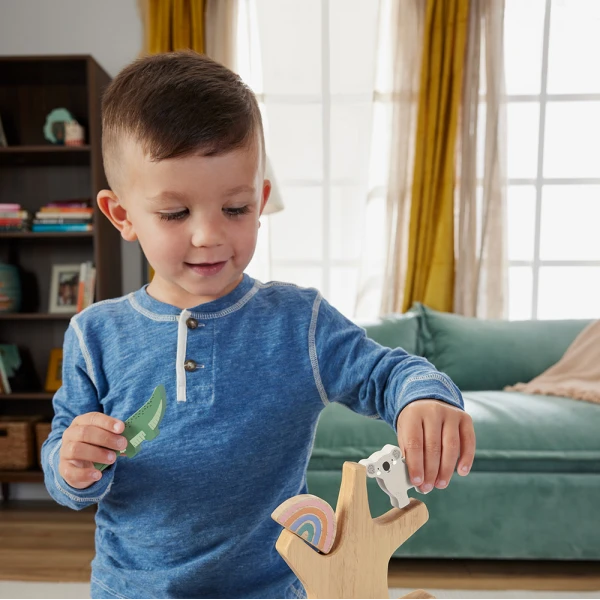 FISHER PRICE WOODEN EDUCATIONAL BALANCE TREE