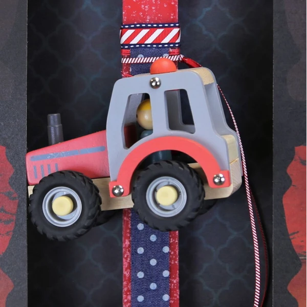 SYNCHRONIA HANDMADE CANDLE 30 cm WOODEN TRACTOR RED