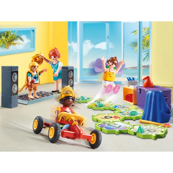 PLAYMOBIL FAMILY FUN HOTEL KID\'S CLUB