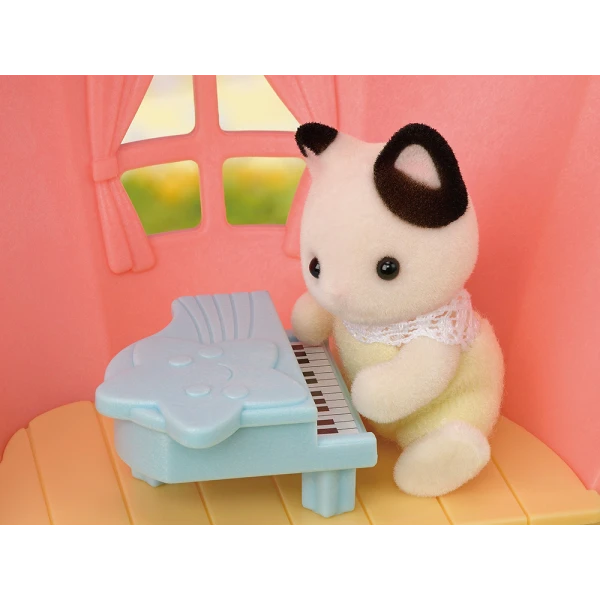 THE SYLVANIAN FAMILIES ΑΕΡΟΣΤΑΤΟ ΠΑΙΔΟΤΟΠΟΣ 5527