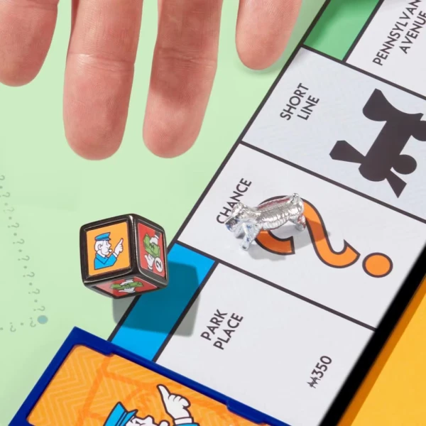 ΕΠΕΚΤΑΣΗ ΕΠΙΤΡΑΠΕΖΙΟΥ ΠΑΙΧΝΙΔΙΟΥ MONOPOLY ΠΗΓΑΙΝΕ ΣΤΗ ΦΥΛΑΚΗ