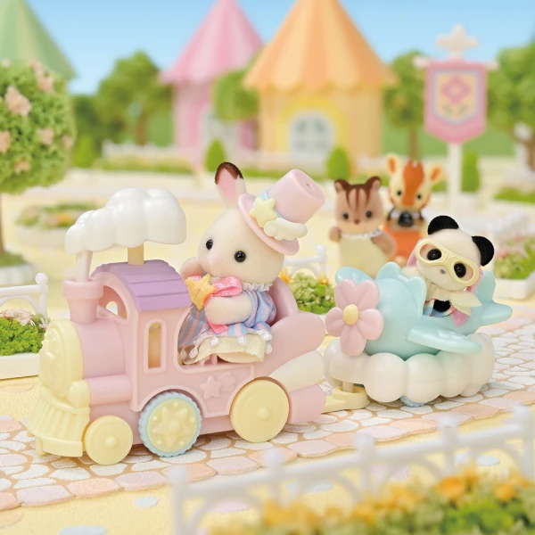THE SYLVANIAN FAMILIES AMUSEMENT PARK SIDE SET PLANE AND TRAIN