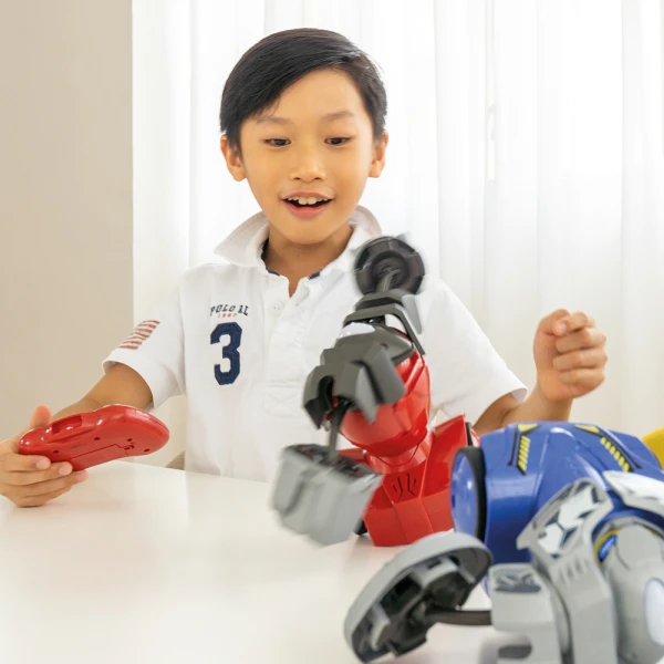 SILVERLIT YCOO ROBO KOMBAT MEGA FIST ΤΗΛΕΚΑΤΕΥΘΥΝΟΜΕΝΑ ΡΟΜΠΟΤ ΜΑΧΗΤΕΣ ΓΙΑ 5+ ΧΡΟΝΩΝ
