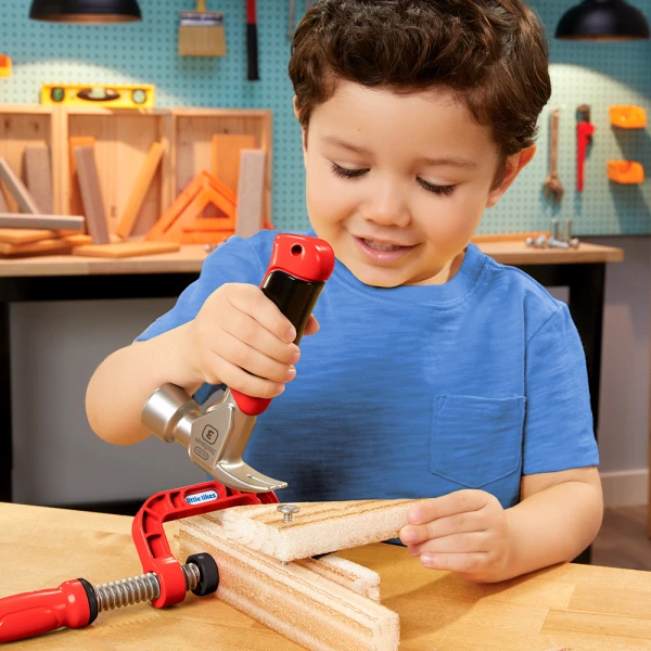 LITTLE TIKES CREATIVE CONSTRUCTION HAMMER AND NAIL SET