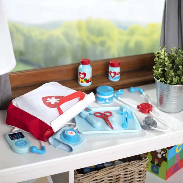 MELISSA & DOUG ΣΕΤ ΓΙΑΤΡΟΥ