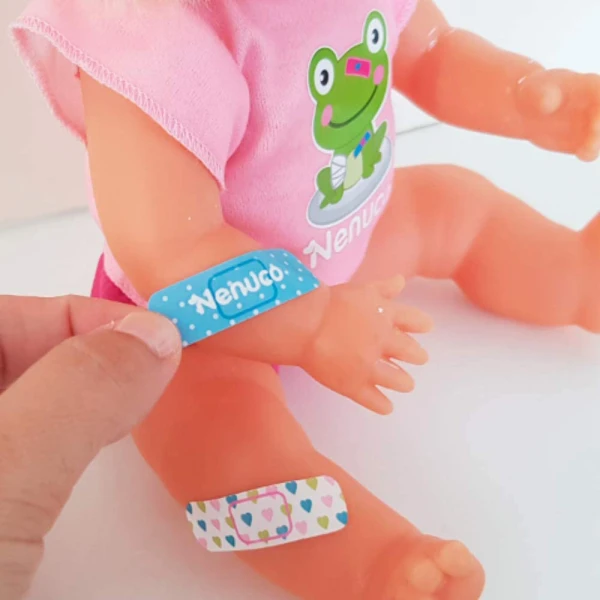 DOLL NENUCO 35 cm CARING