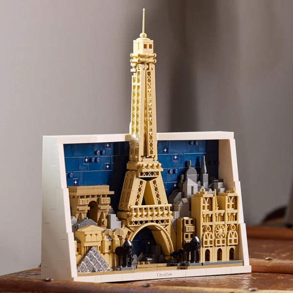 LEGO® ARCHITECTURE PARIS - CITY OF LOVE