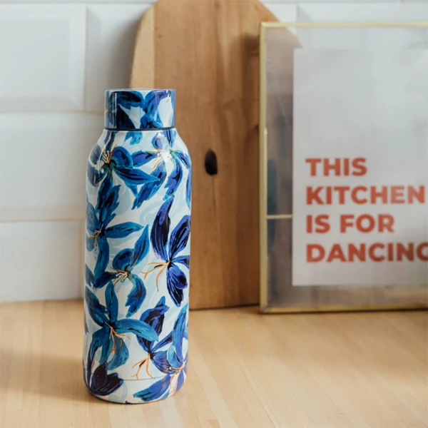 QUOKKA STAINLESS STEEL ΜΠΟΥΚΑΛΙ ΘΕΡΜΟΣ SOLID 510ml - BLUE HIBISCUS