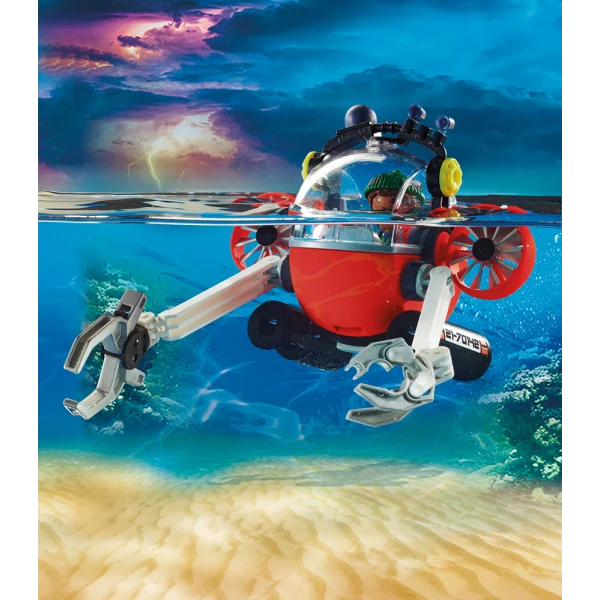 PLAYMOBIL CITY ACTION ENVIRONMENTAL EXPEDITION WITH DIVE BOAT
