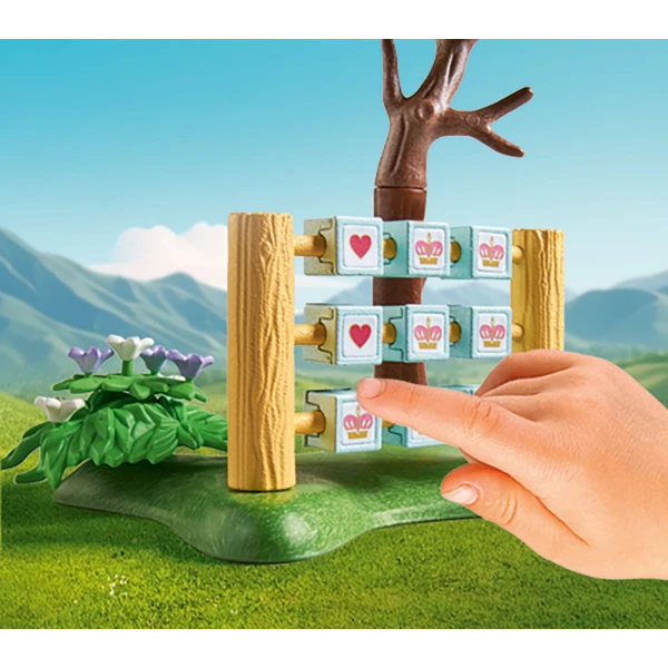 PLAYMOBIL PRINCESS MAGIC GARDEN WITH ROYAL GAMES