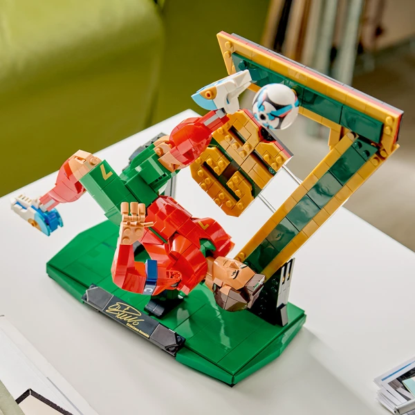 LEGO® EDITIONS SPORTS CRISTIANO RONALDO SOCCER LEGEND