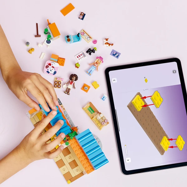 LEGO® FRIENDS ΖΑΧΑΡΟΠΛΑΣΤΕΙΟ ΛΙΧΟΥΔΙΩΝ ΓΙΑ ΣΚΥΛΟΥΣ