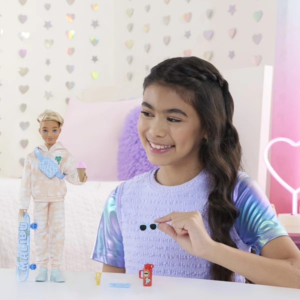 BARBIE DREAM BESTIES - KEN DOLL