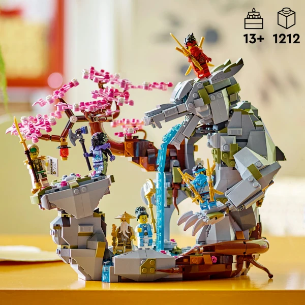 LEGO® NINJAGO® DRAGON STONE SHRINE