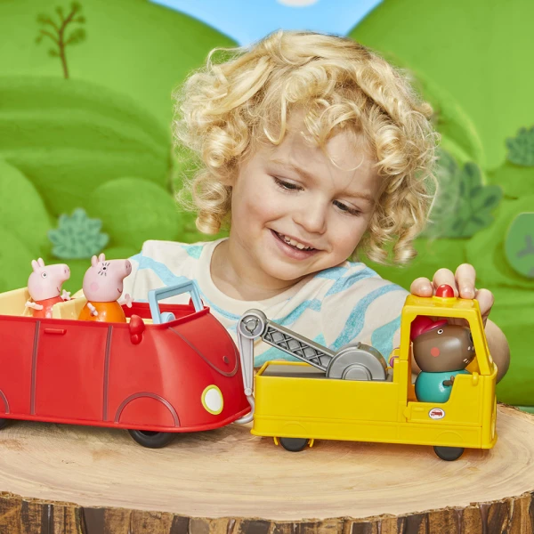 PEPPA PIG GRANDDAD DOGS TOW TRUCK